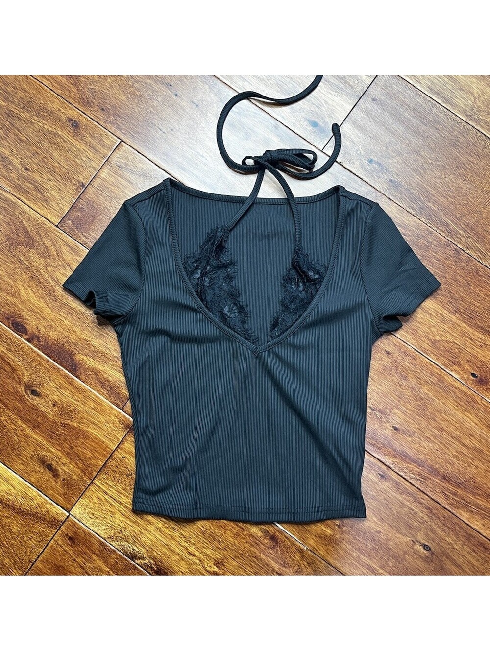 SHEIN Black Ribbed Lace Trim V-Neck Halter Crop Top Short Sleeve Women's Size XS